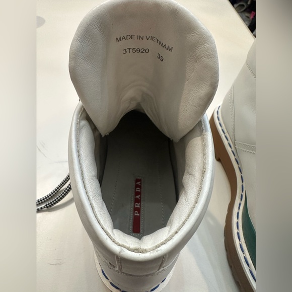 RARE Prada Boots! - Picture 3 of 7